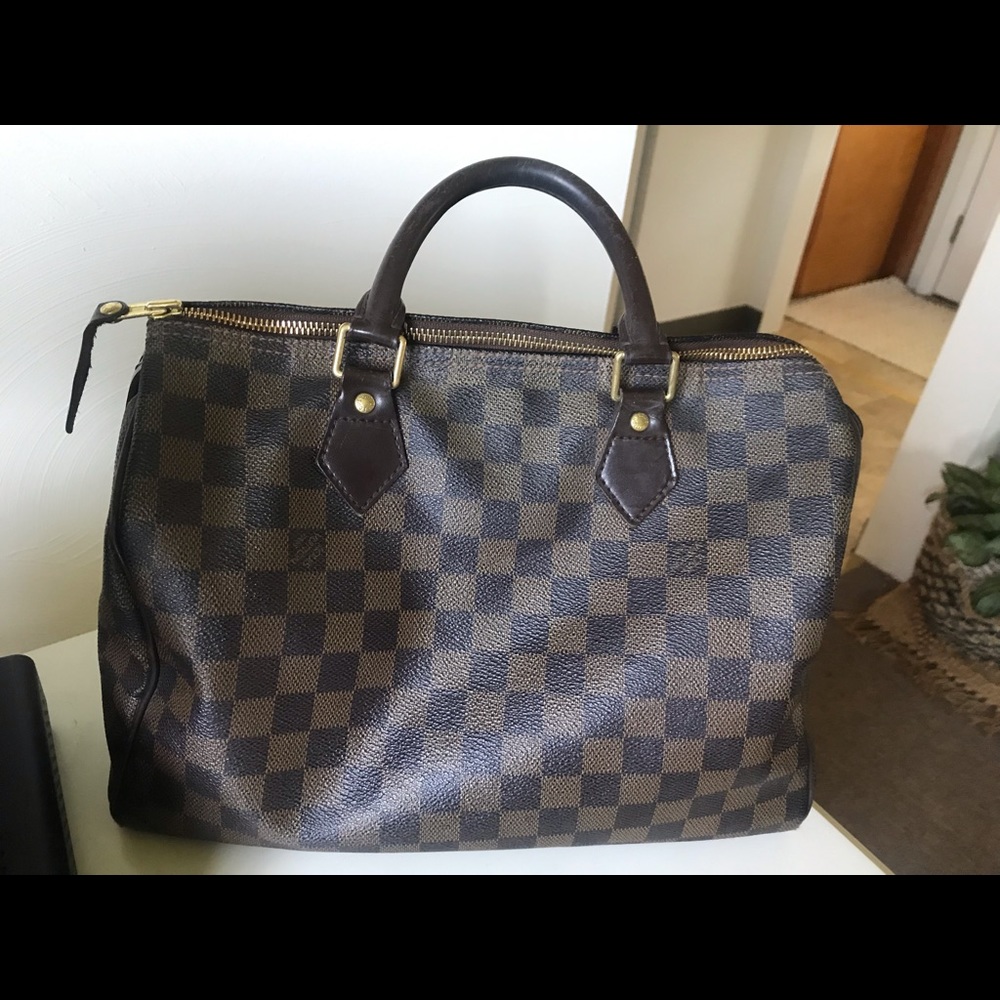 SOLD Louis Vuitton Speedy 30